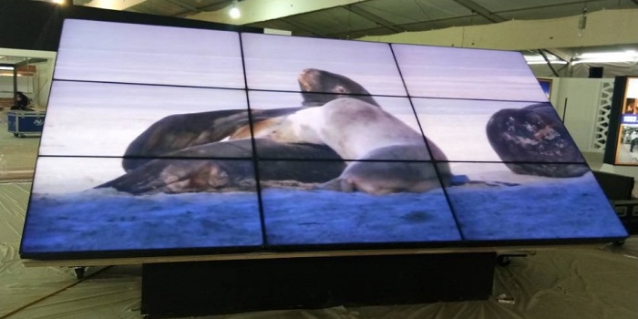 Seamless Video Wall